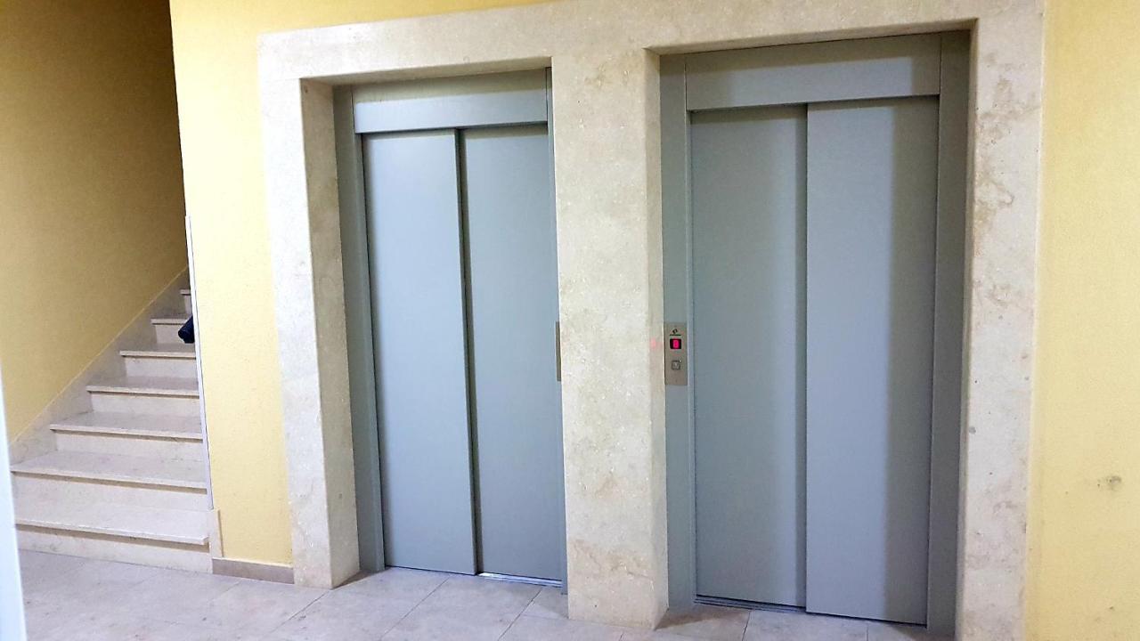 Extra Apartman City Centre Banja Luka Kültér fotó