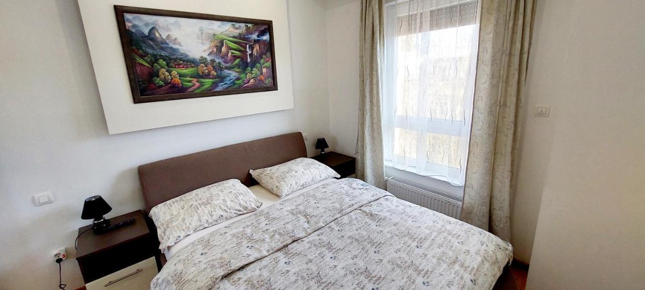 Extra Apartman City Centre Banja Luka Kültér fotó